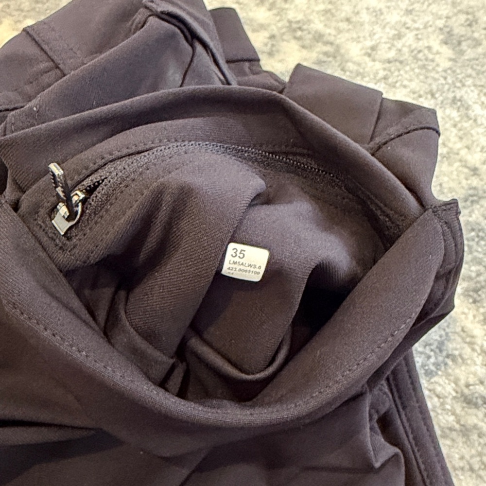 Lululemon Men's 29” inseam ABC pants - Picture 2 of 4
